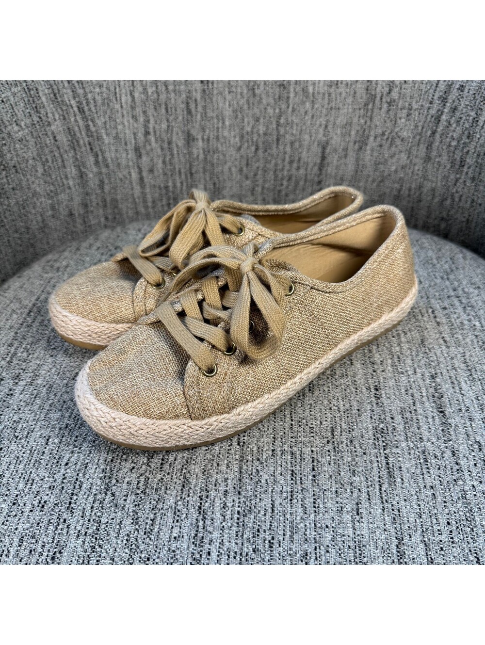 Tommy Bahama Galana Womens 7.5 Gold Shimmer Espadrille Lace Up Sneakers Shoes